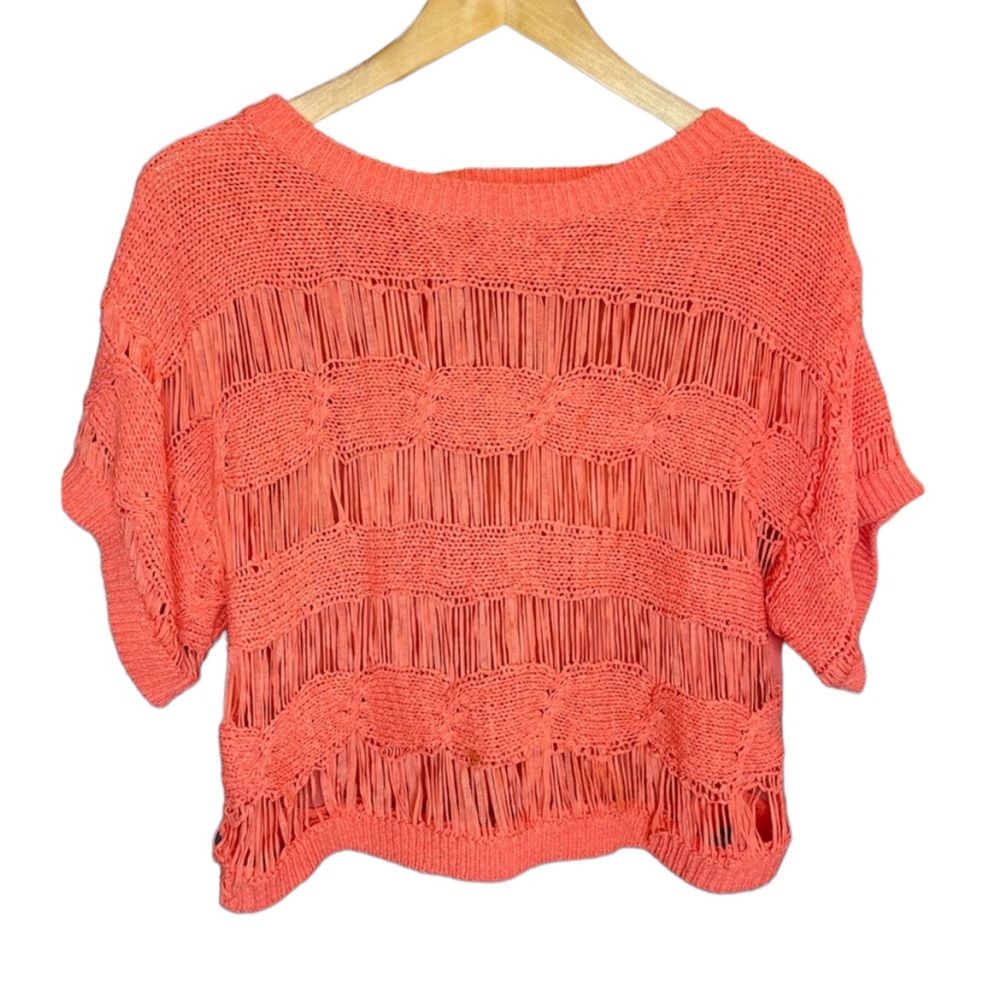 Beautiful take out top